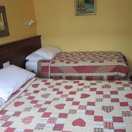 St Anthony's Szálloda 3*